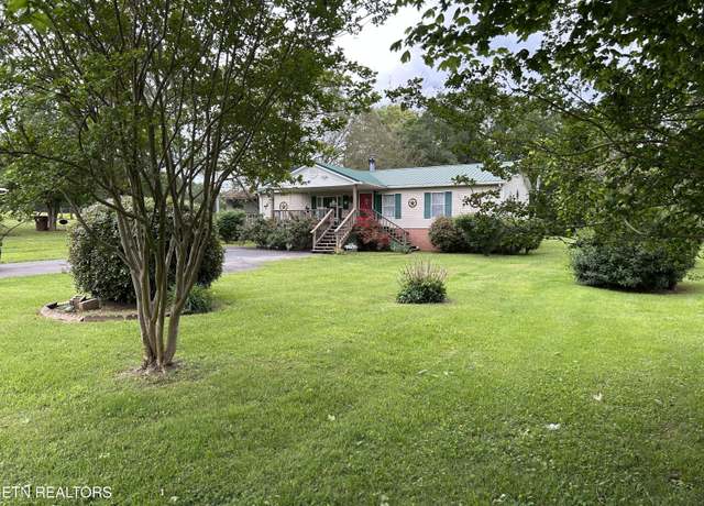 Property at 528 Hill St, Madisonville, TN 37354, 3 beds, 2 baths