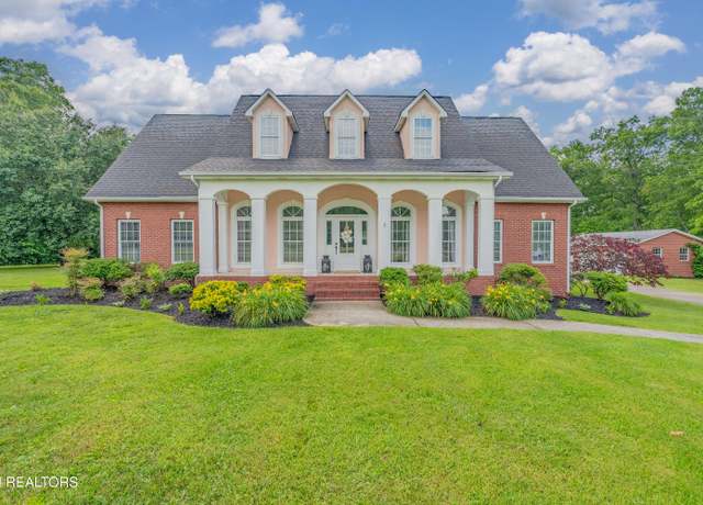 Property at 255 Cumberland Mtn Dr, Sunbright, TN 37872, 4 beds, 3 baths