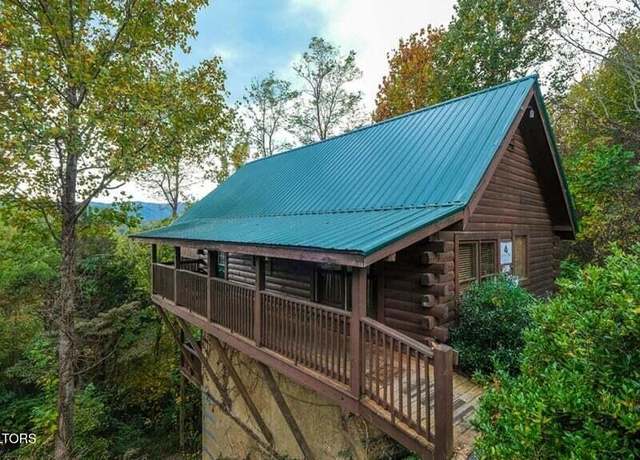 Property at 544 Royal Coachman Dr, Pigeon Forge, TN 37863, 1 bed, 2 baths