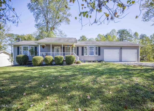 Property at 614 Skyline Dr, Harriman, TN 37748, 2 beds, 2 baths