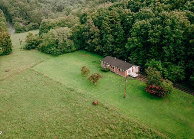 Property at 195 Ritchey Rd, Loudon, TN 37774, 3 beds, 2 baths