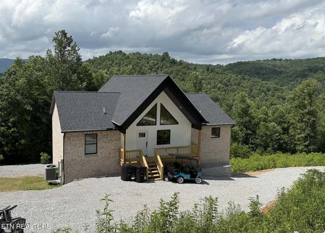 Property at 139 Pool Rd, Lafollette, TN 37766, 6 beds, 5 baths