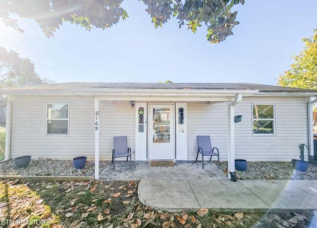 Property at 2169 Big Springs Rd, Maryville, TN 37801, 3 beds, 2 baths