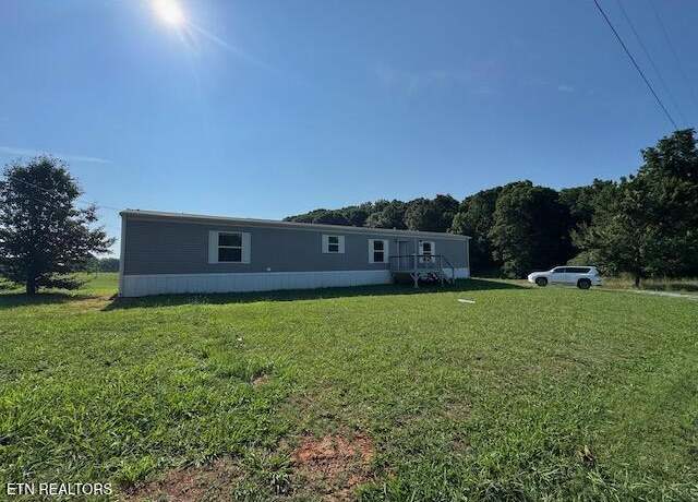 Property at 200 Gardner Rd, Philadelphia, TN 37846, 3 beds, 2 baths