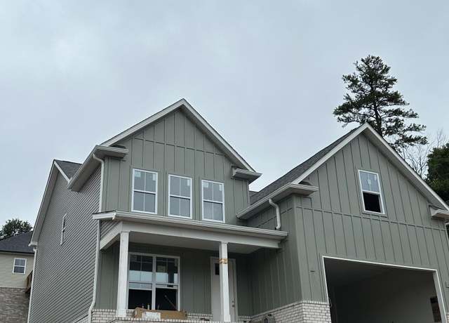 Property at 8137 Chapel Hill Ln, Knoxville, TN 37938, 4 beds, 3 baths