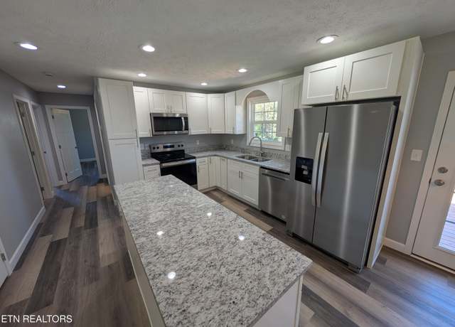 Property at 4131 Andersonville Hwy, Andersonville, TN 37705, 3 beds, 2 baths