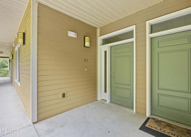 Property at 3001 River Towne Way, Knoxville, TN 37920, 3 beds, 2 baths