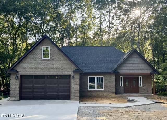Property at 414 Beachwood Dr, Crossville, TN 38558, 3 beds, 2 baths
