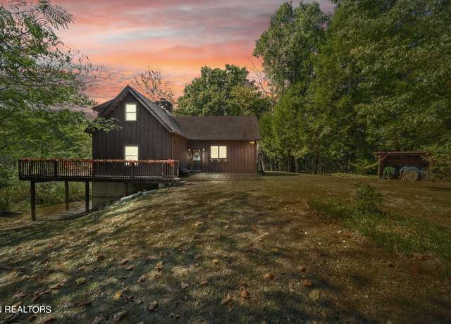 Property at 2840 Manker Way, Sevierville, TN 37862, 3 beds, 2 baths