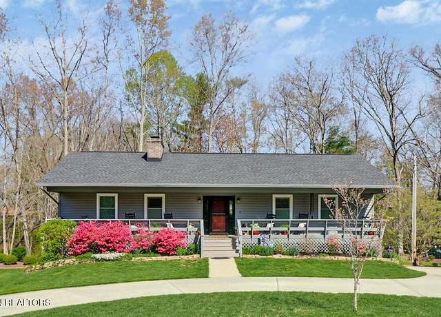 Property at 177 Delbridge Ln, Crossville, TN 38558, 2 beds, 3 baths