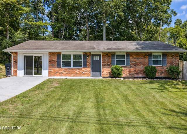 Property at 5213 Foxwood Rd, Knoxville, TN 37921, 4 beds, 2 baths