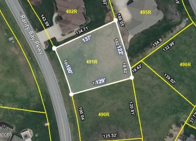 Property at 614 Rarity Bay Pkwy, Vonore, TN 37885