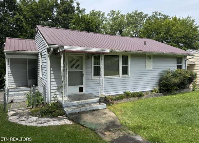 Property at 2101 NW Chillicothe St, Knoxville, TN 37921, 3 beds, 1 bath