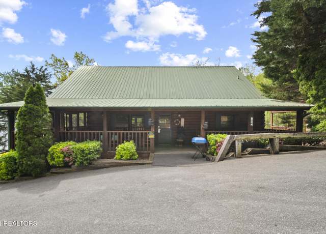 Property at 824 Bear Run Way, Sevierville, TN 37862, 5 beds, 4 baths