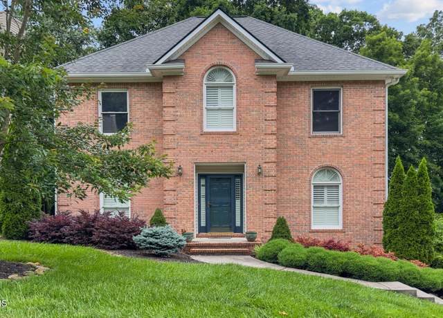 Property at 1223 Hearthstone Ln, Knoxville, TN 37923, 4 beds, 2.5 baths