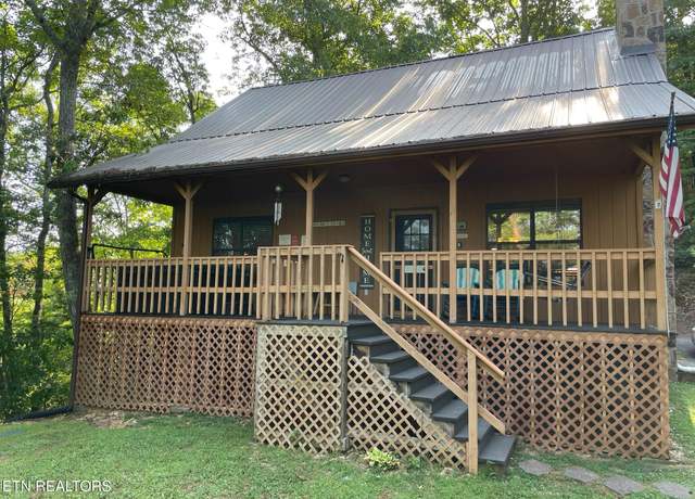 Property at 3117 Bear Mountain Ln, Sevierville, TN 37876, 2 beds, 2 baths