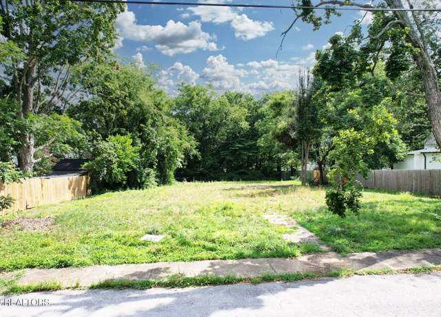 Property at 243 NW 18th St, Cleveland, TN 37311
