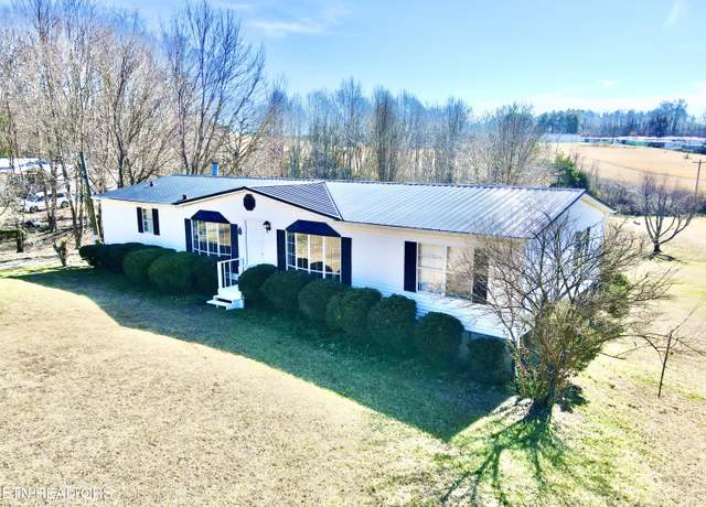 Property at 3800 Reeds Chapel Rd, Morristown, TN 37814, 3 beds, 2 baths