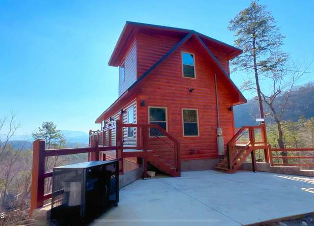 Property at 2138 Rising Fawn Way, Sevierville, TN 37876, 2 beds, 2.5 baths