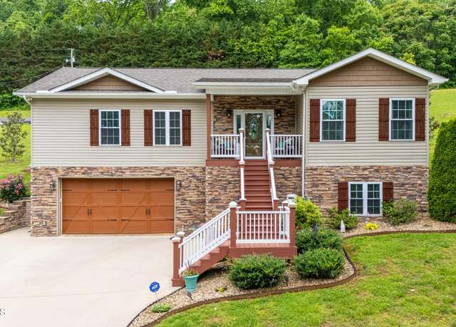 Property at 180 Owens Dr, Rocky Top, TN 37769, 4 beds, 2 baths