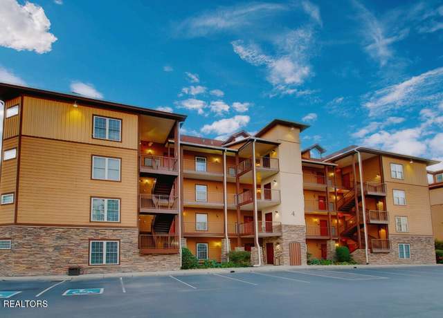 Property at 527 River Place Way #424, Sevierville, TN 37862, 2 beds, 2 baths