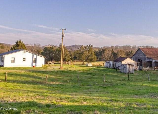 Property at 762 N Old Tellico Hwy, Madisonville, TN 37354, 4 beds, 1 bath