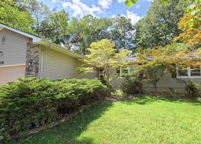 Property at 116 Britton Ln, Crossville, TN 38558, 3 beds, 2 baths