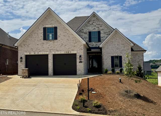 Property at 2131 Lantern Park Ln, Knoxville, TN 37932, 4 beds, 3.5 baths