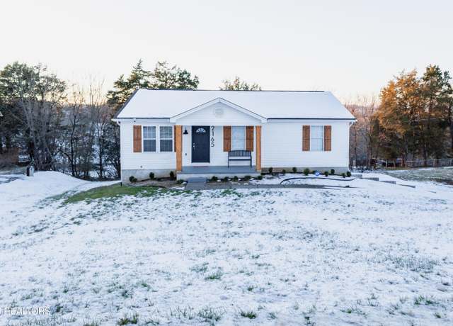 Property at 2165 Brights Pike, Morristown, TN 37814, 3 beds, 2 baths