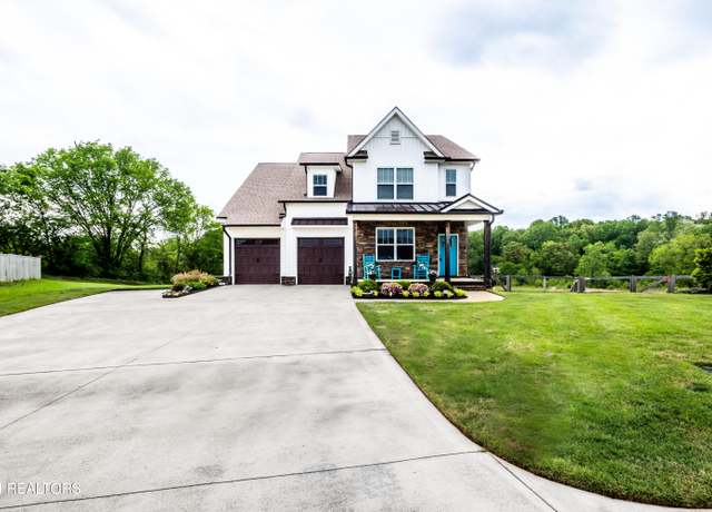 Property at 2715 Brantley Park Blvd, Maryville, TN 37804, 6 beds, 4 baths