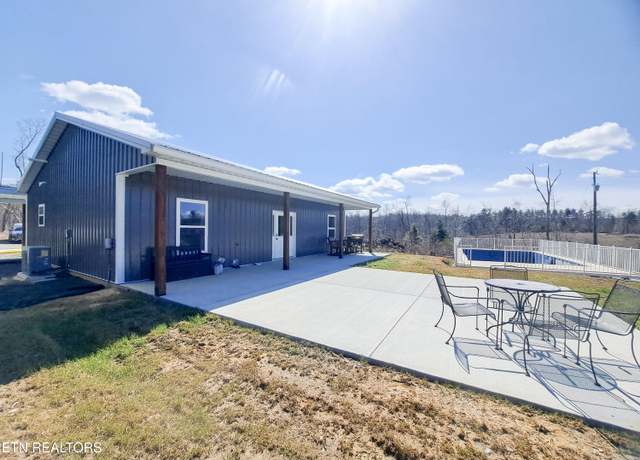 Property at 4907 Newton Rd, Crossville, TN 38572, 3 beds, 2 baths