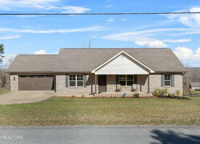 Property at 5603 Nine Mile Rd, Maryville, TN 37801, 3 beds, 2 baths