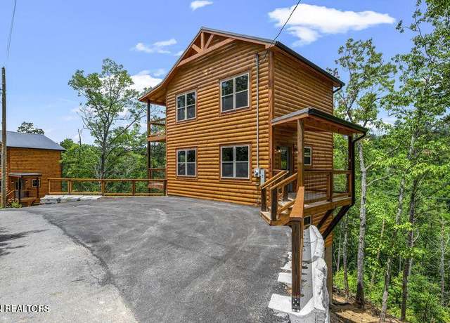 Property at 1864 Blue Tick Way, Sevierville, TN 37876, 2 beds, 2 baths