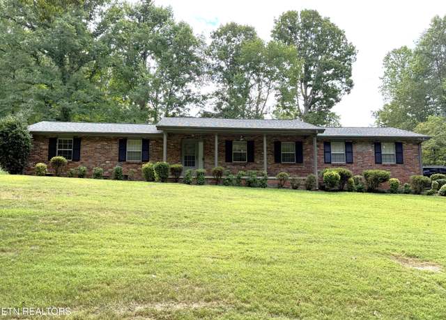 Property at 1137 Chris Wood Dr, Seymour, TN 37865, 3 beds, 2.5 baths