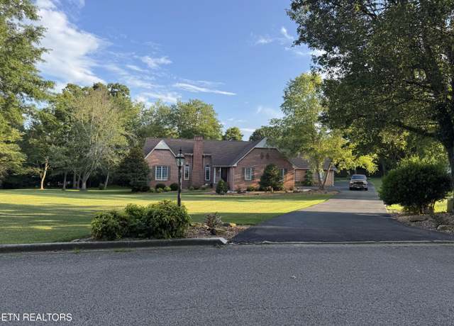 Property at 276 Rebecca Dr, Crossville, TN 38555, 3 beds, 2.5 baths