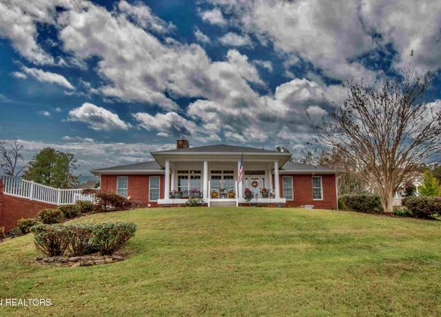 Property at 155 Southcove Dr, Greenback, TN 37742, 3 beds, 3 baths