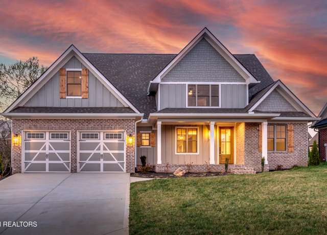 Property at 2211 Misty Mountain Cir, Knoxville, TN 37932, 4 beds, 4 baths