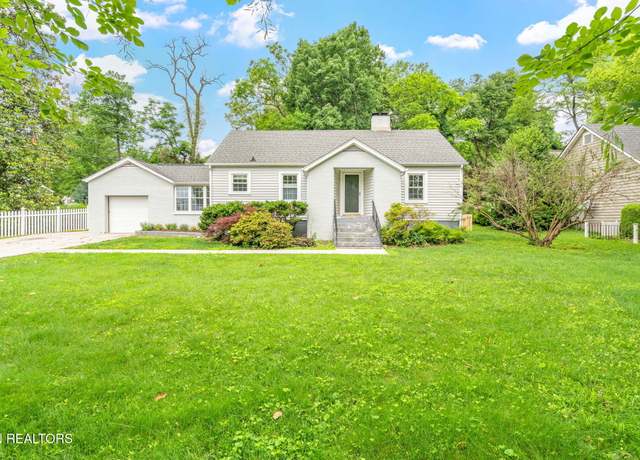 Property at 4051 Sutherland Ave, Knoxville, TN 37919, 3 beds, 2 baths