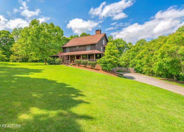 Property at 6605 Lammie Branch Ln, Knoxville, TN 37938, 5 beds, 3.5 baths