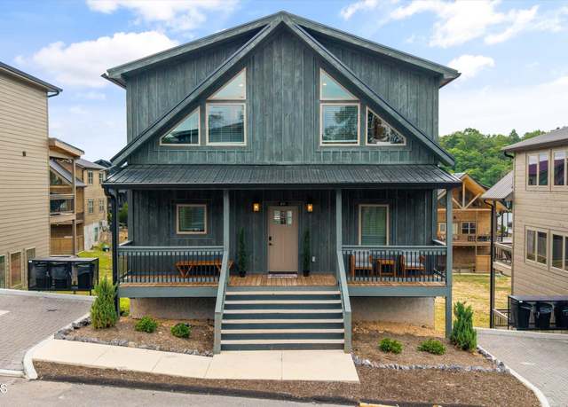 Property at 411 Hatchet Way, Pigeon Forge, TN 37863, 4 beds, 4.5 baths