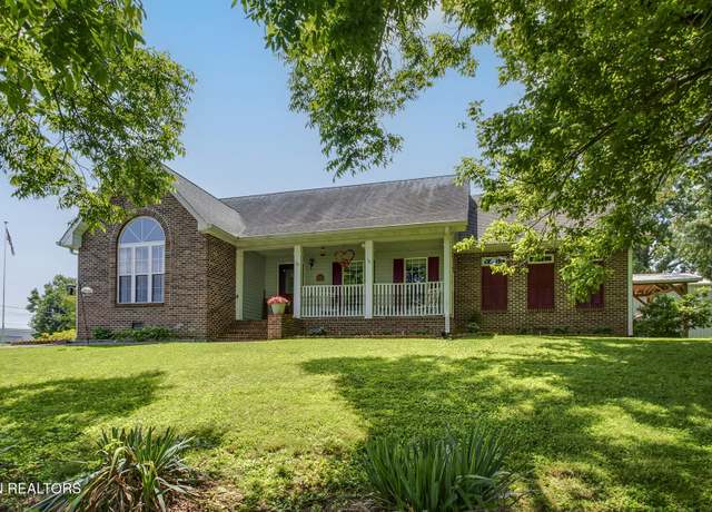 Property at 111 Ellis St, Vonore, TN 37885, 5 beds, 3 baths