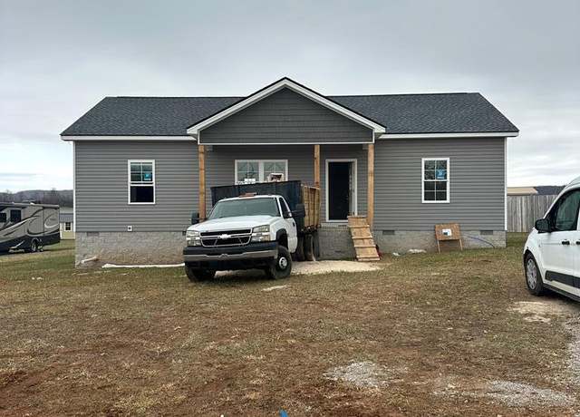 Property at 15521 Old Kentucky Rd, Sparta, TN 38583, 3 beds, 2 baths