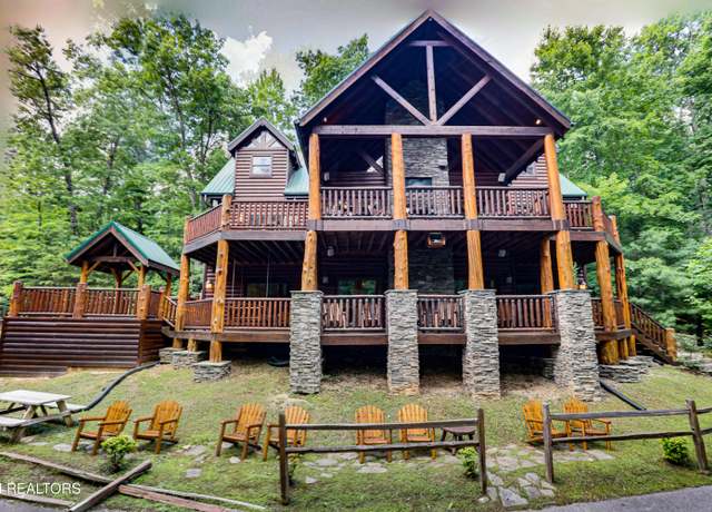 Property at 2154 Loafers Glory Way, Gatlinburg, TN 37738, 6 beds, 6.5 baths