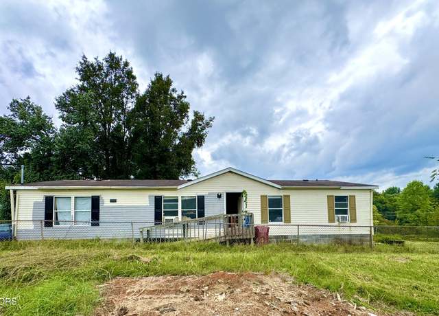 Property at 903 Embreville Rd #4, Johnson City, TN 37604, 3 beds, 2 baths