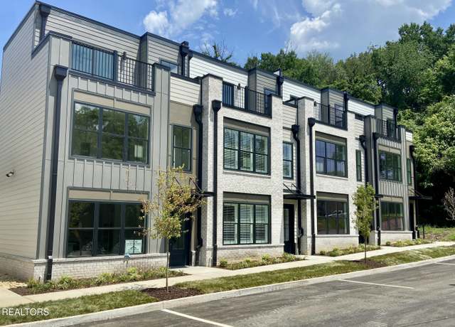 Property at 374 Mccormick St, Knoxville, TN 37920, 2 beds, 2 baths