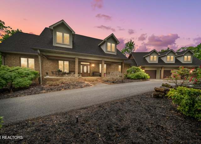 Property at 306 Teague Ln, Sevierville, TN 37862, 5 beds, 4.5 baths