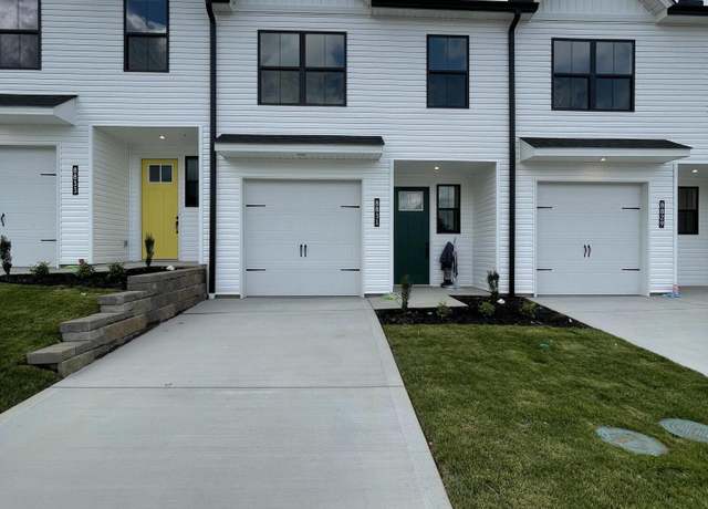 Property at 8831 Chapman Trace Way, Knoxville, TN 37920, 3 beds, 2.5 baths