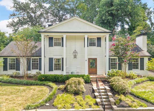 Property at 547 Cherokee Blvd, Knoxville, TN 37919, 4 beds, 4.5 baths