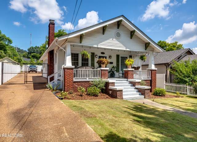 Property at 1115 Fairfax Ave, Knoxville, TN 37917, 3 beds, 1 bath