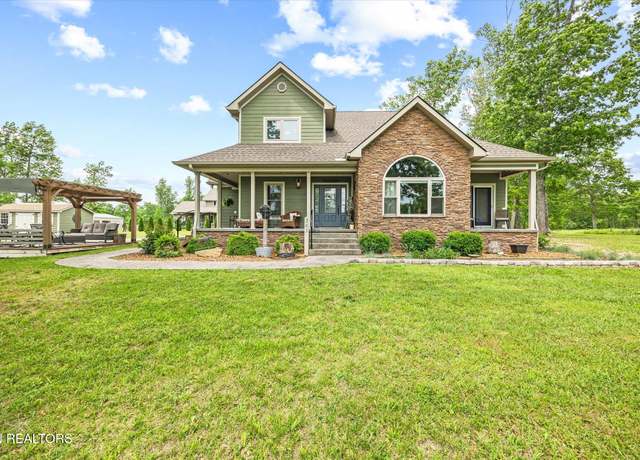 Property at 363 Bluff View Loop, Crossville, TN 38571, 3 beds, 2.5 baths